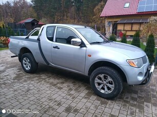 Używany Mitsubishi L200 2006