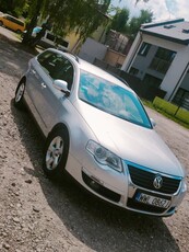 Volkswagen Passat 1.6 TDI DPF BlueMot Comfortline