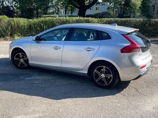 Volvo V40 D2 Drive-E Momentum