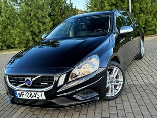 Volvo V60 D2 R-Design