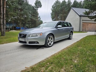 Volvo V70 2.5T Momentum