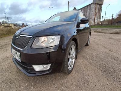 Używane Skoda Octavia - 29 999 PLN, 336 760 km, 2015