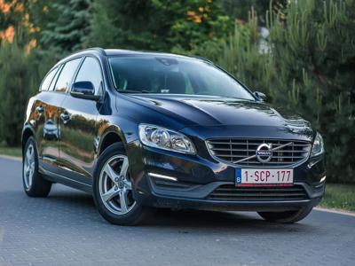 Używane Volvo V60 - 57 900 PLN, 215 043 km, 2017