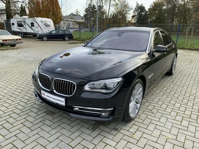 BMW 750 bezwypadkowy, serwisowany w ASO, z polskiego salonu, drugi właściciel F01 (2008-)