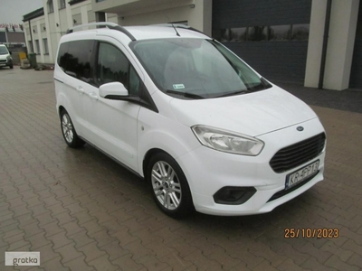 Ford Tourneo Courier