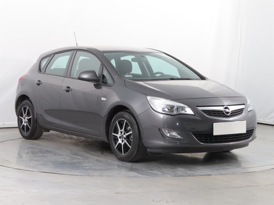 Opel Astra 2013 1.6 16V 89074km ABS