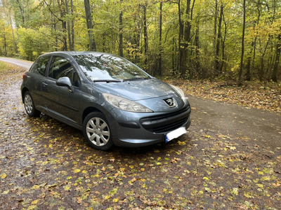 Peugeot 207 1.4 HDi + opony lato/zima