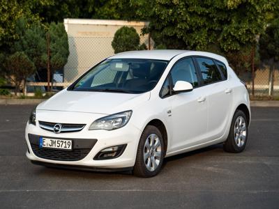 Używane Opel Astra - 27 400 PLN, 136 200 km, 2013