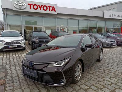 Toyota Corolla XII Sedan 1.8 Hybrid 122KM 2019