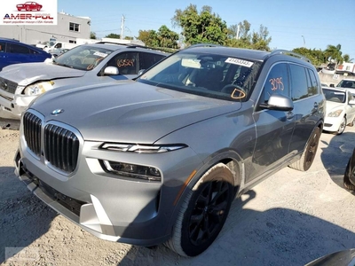 BMW X7