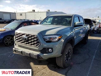 Toyota Tacoma 3.0 benzyna 2022r. (VALLEJO)