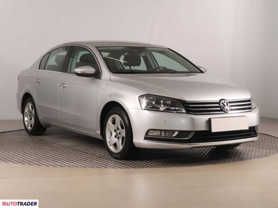 Volkswagen Passat 1.4 120 KM 2011r. (Piaseczno)