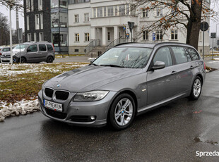 BMW Seria 3 320d 2011 r. skóry