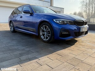 BMW Seria 3 318d M Sport Shadow