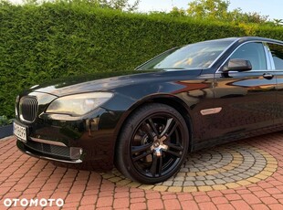 BMW Seria 7 740i L