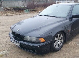 E39 - 535i