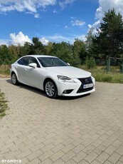 Lexus IS 300h