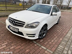 Mercedes-Benz Klasa C 250 7G-TRONIC Avantgarde Edition