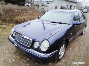 MERCEDES E KLASA W 210 2.0 B