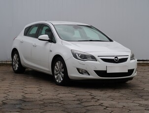 Opel Astra J , Navi, Xenon, Klimatronic, Tempomat, Parktronic,ALU