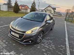 Peugeot 208 Blue-HDi 100 Stop&Start Style