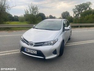 Używany Toyota Auris 2013