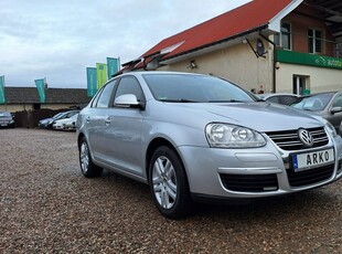 Volkswagen Jetta V Benzyna 1.6 MPI