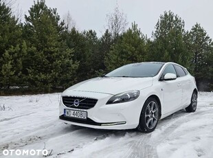 Volvo V40 D4 Drive-E Ocean Race