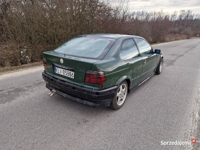 Bmw e36 compact 2.0 R6 150km