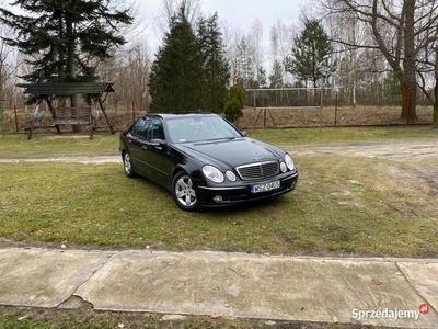 Mercedes E-klasa 3.2 cdi Avantgarde stan perfekt