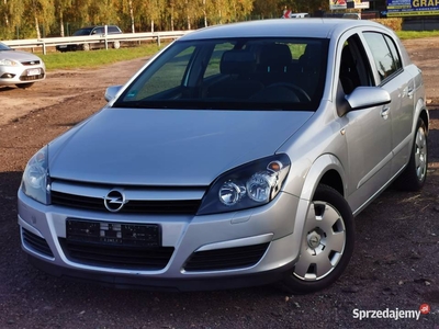 OPEL ASTRA 1.6 benzna automat