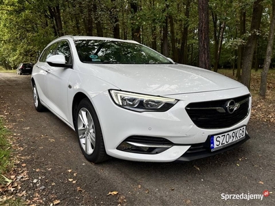 Opel insignia 18' vat 23%