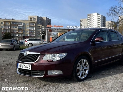 Skoda Superb Combi 1.8 TSI DSG Exclusive