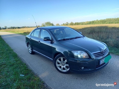 Sprzedam Toyota avensis t25