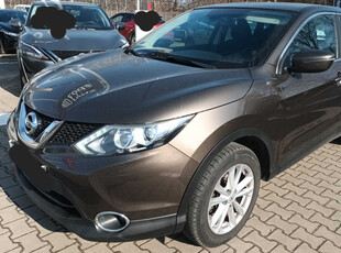 Nissan Qashqai 2015 1.2 DIG