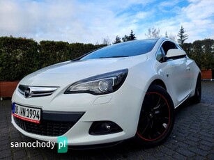 Opel Astra J