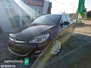 Opel Astra J