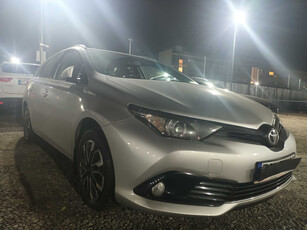 Toyota Auris 2015 1.2 Ti 89801km Kombi