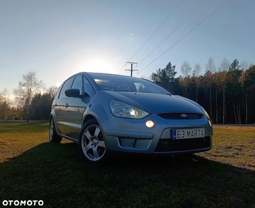 Ford S-Max 2.2 TDCi DPF Titanium