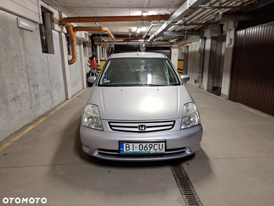 Honda Stream 1.7i LS