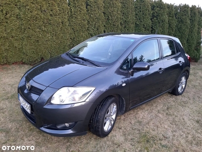 Toyota Auris 1.6 Luna