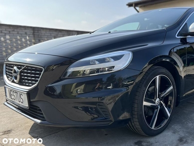 Volvo V40 D2 Drive-E R-Design Momentum