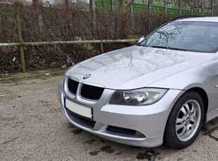 BMW 320 E91 2,0D 150koni,2006r,ładny stan