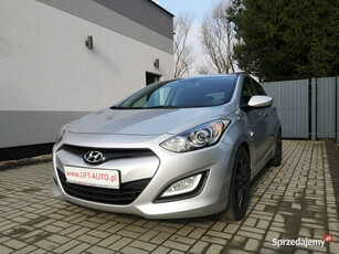 Hyundai i30 1.6CRDI 110KM Klima ALU Isofix Halogeny Led Serwis II (2012 - …