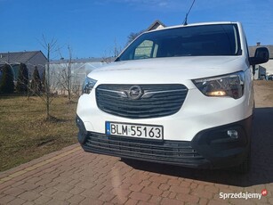 Opel Combo 1.5 130 km 2021