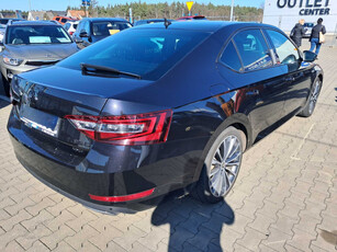 Skoda Superb 2017 2.0 TSI 129437km 4x4