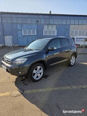 Toyota Rav - 4