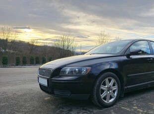 Volvo S40 2005r 2.0D