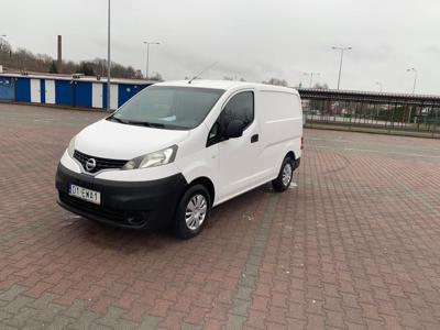 Auto Nissan Nv200