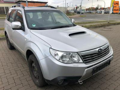 Mitsubishi Pajero Mitsubishi Pajero jeżdzący ale do małych poprawek II (1990-2000)